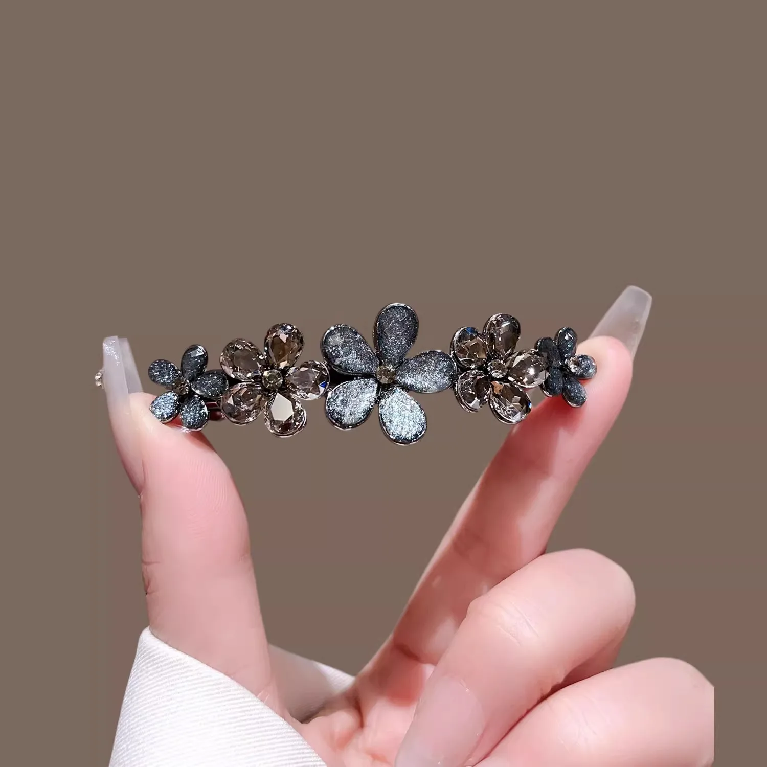 Elegant Crystal Flower Hairpin - Tie Bar Clip 评论和价格