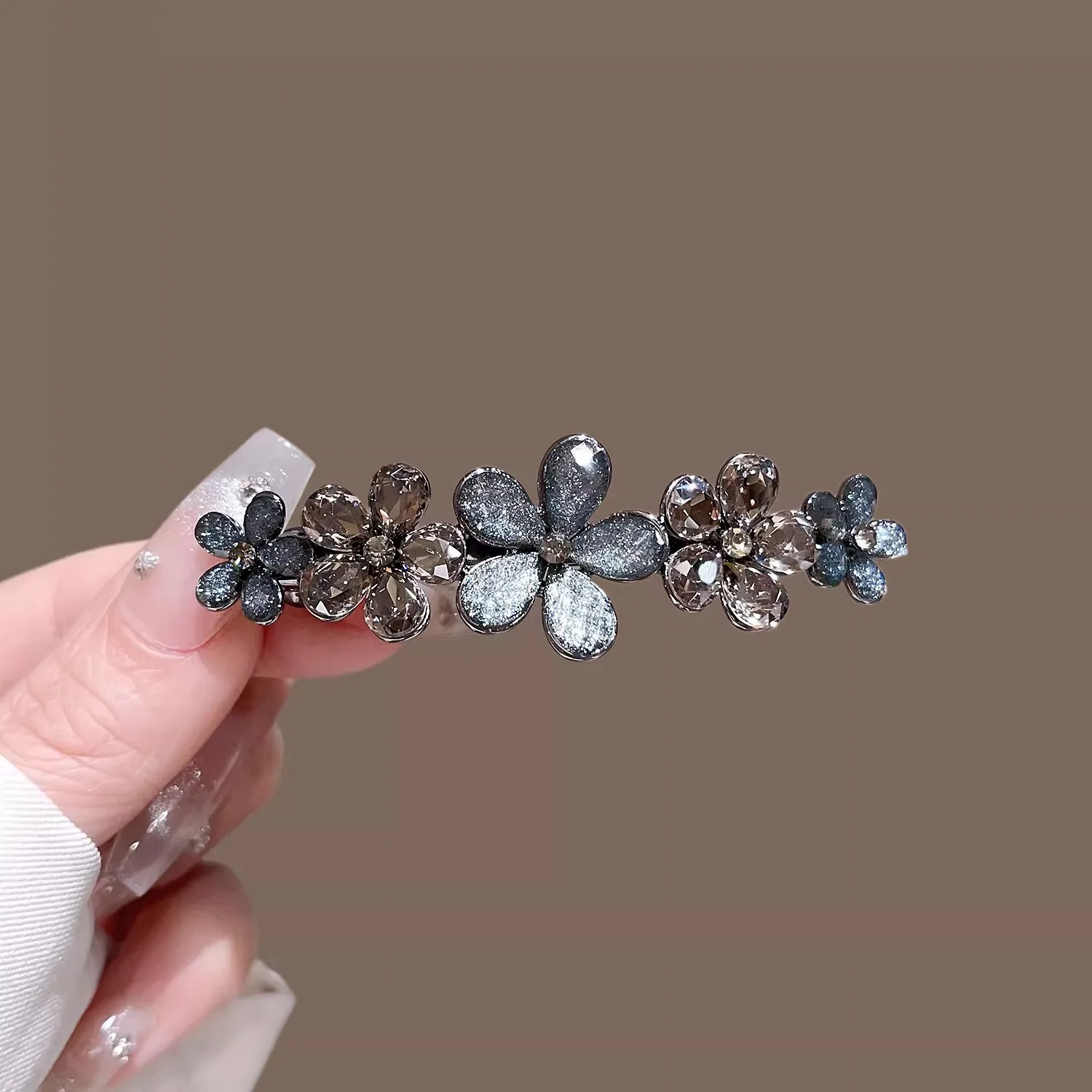 Elegant Crystal Flower Hairpin - Tie Bar Clip 评论和价格